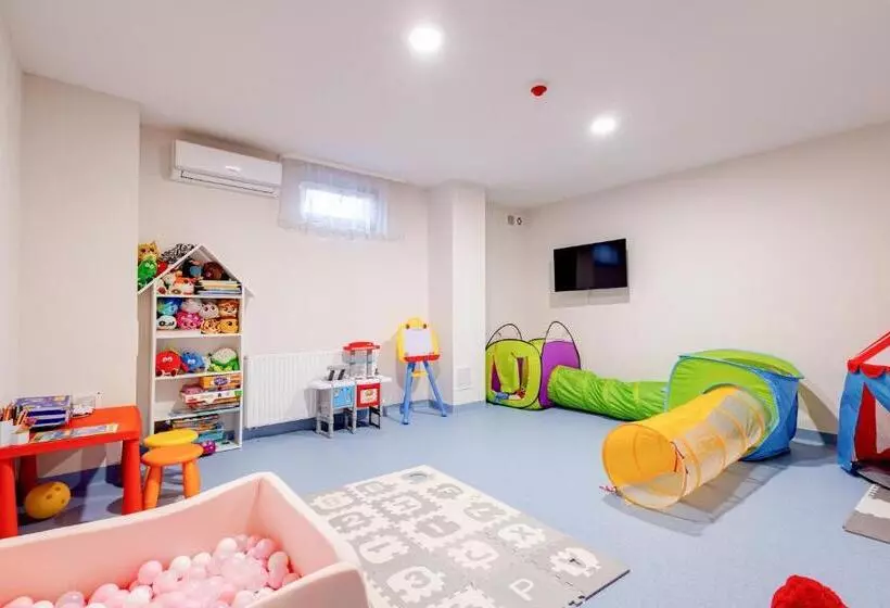 ホテル Jurajski Kryształ