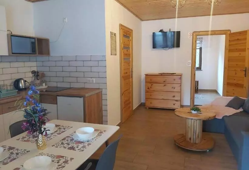 ホテル Leśny Dwór Bieszczady   Sauna I Gorąca Balia
