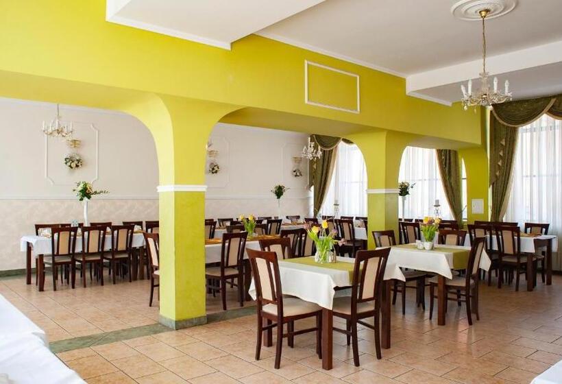 בית מלון כפרי Livia