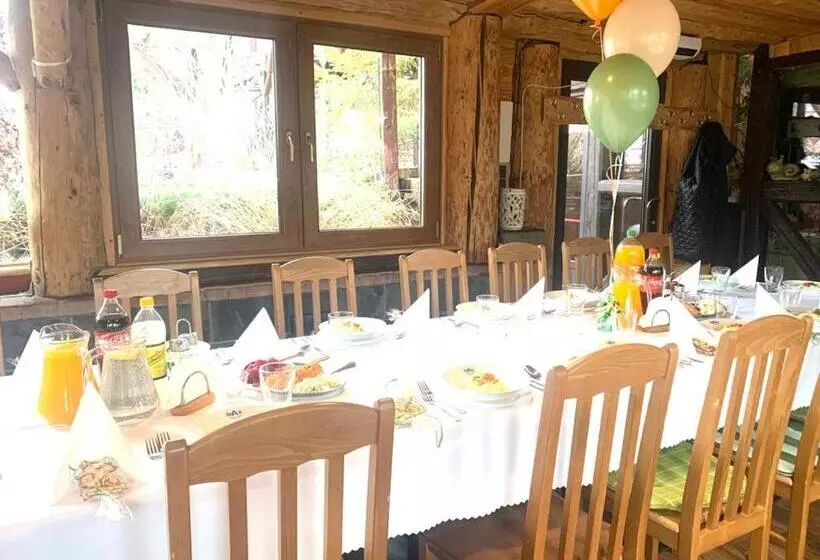 Hotelli Ośrodek Wypoczynkowy Max