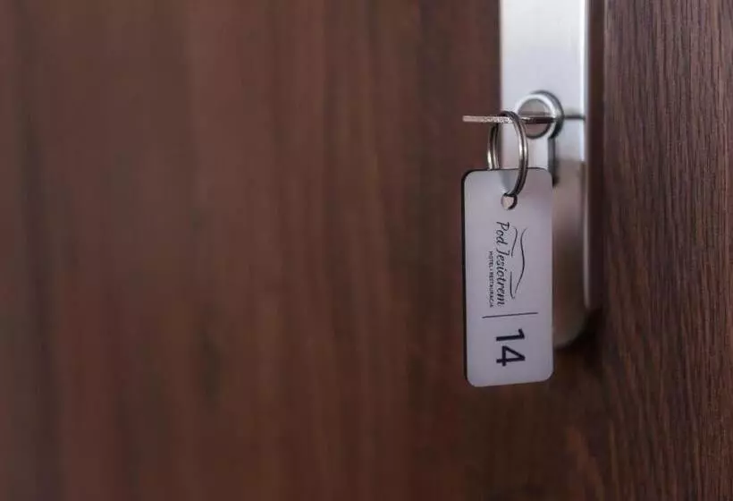 Hotelli Pod Jesiotrem