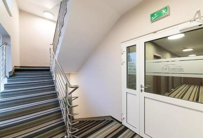 Hotelli Pod Jesiotrem