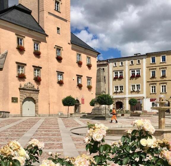 ホテル Siedem łanów