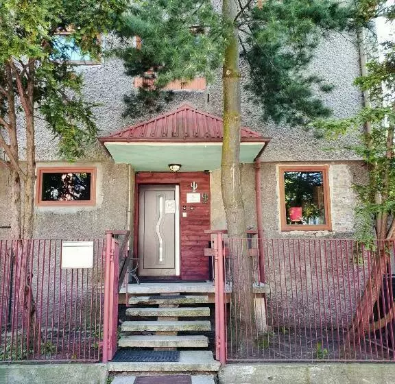 Katohostel