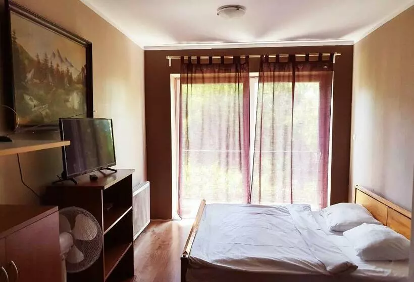 Katohostel