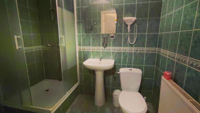 모텔 Owe Pokoje J.bukowiecka