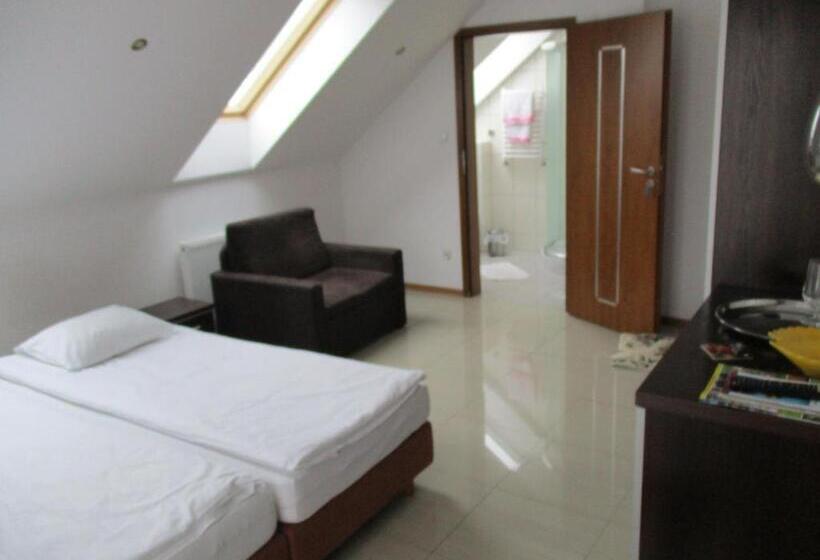 Majatalo Gościniec Klejnot