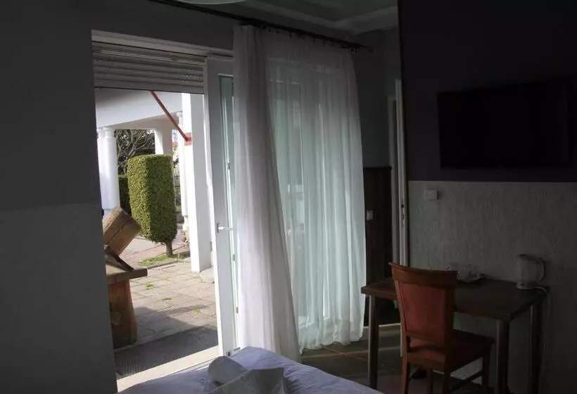 Majatalo Pensjonacik Elmi