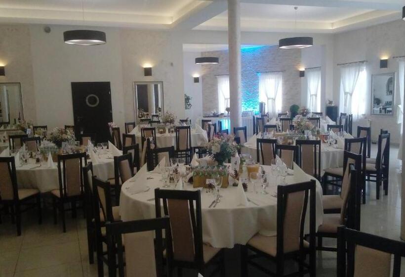 Пансион Restauracja Hotel Graal