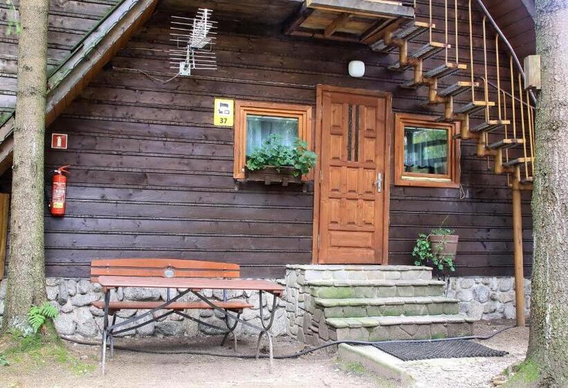 Lomakeskus Camping Pod Krokwią