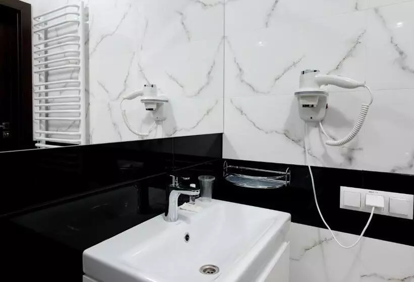 Retkeilymaja Campari