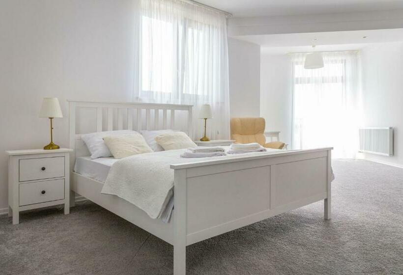 הוסטל Siódme Niebo