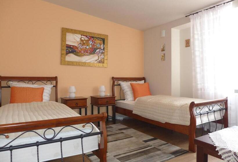 צימר Dom Gościnny Brama Sudecka