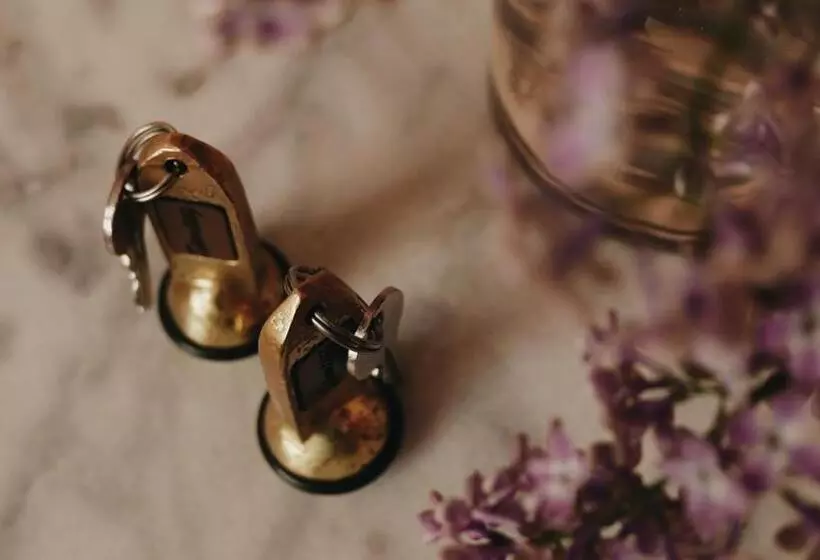 تختخواب و صبحانه Kamienica Sporting