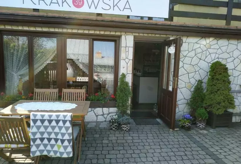 ベッドアンドブレックファースト Krakowska 39