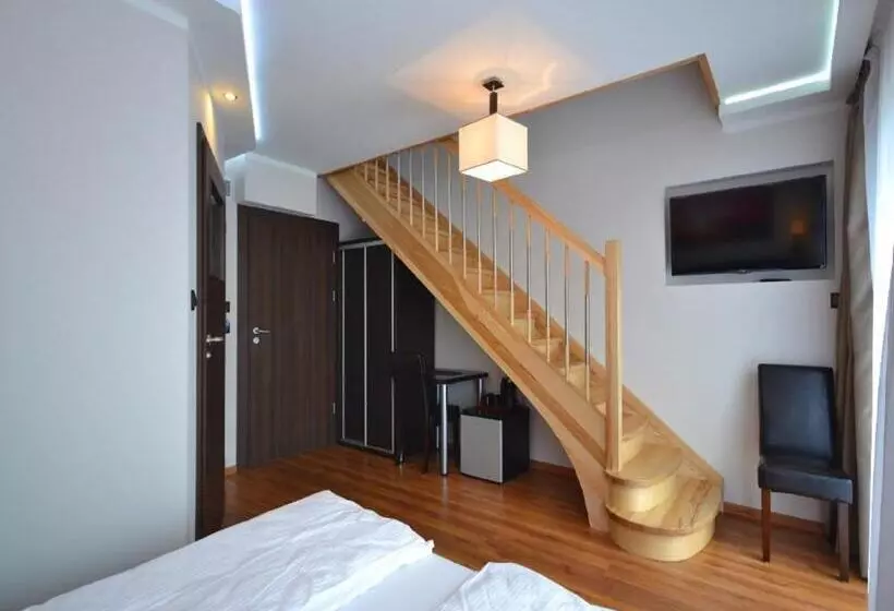 Aamiaismajoitus (B&B) Luna