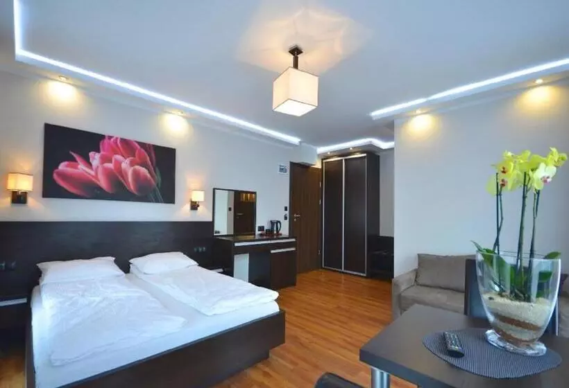 Aamiaismajoitus (B&B) Luna