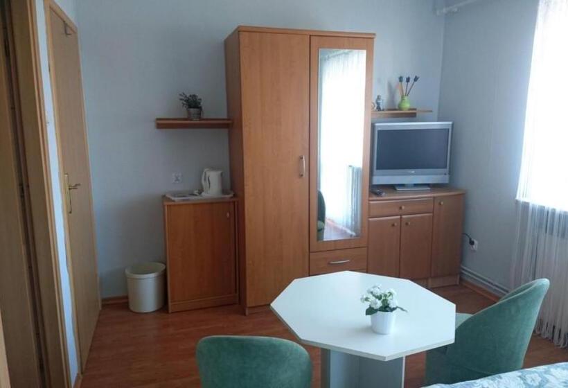 צימר Willa Sarenka