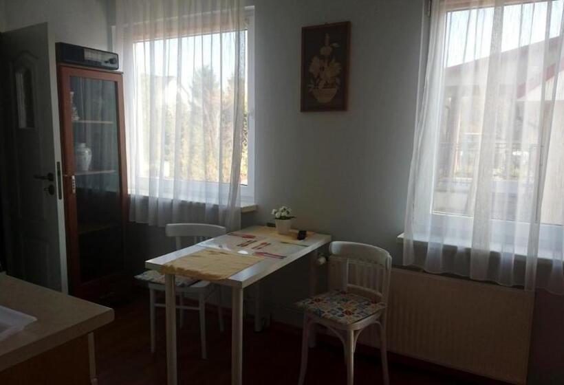 צימר Willa Sarenka