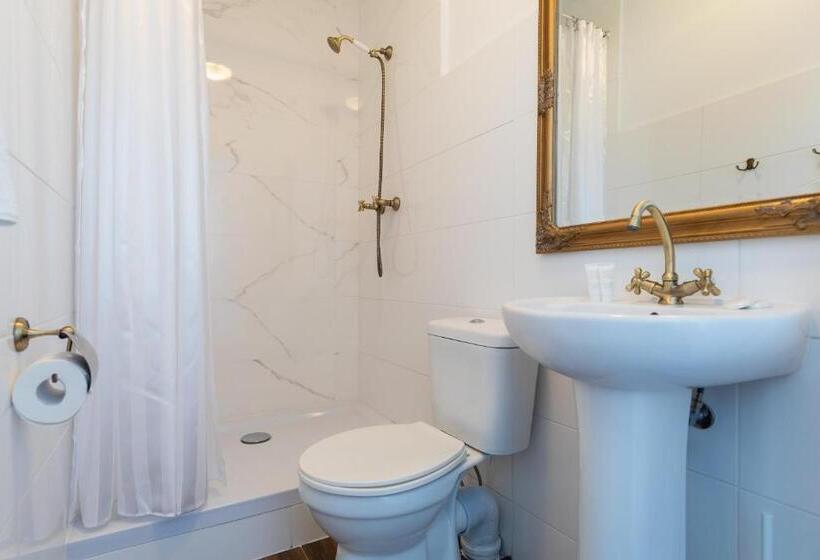 Aamiaismajoitus (B&B) Zwierzyńscy Residence 2