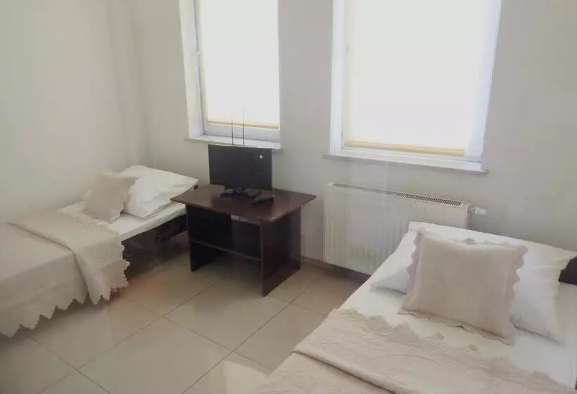 Hostel Wólka Kosowska Z Prywatnymi łazienkami