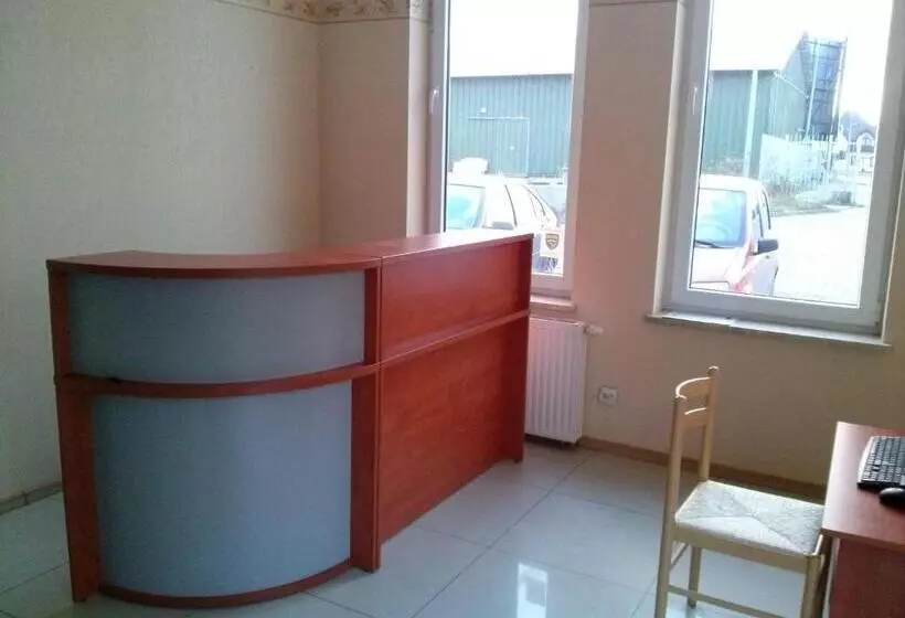 Hostel Wólka Kosowska Z Prywatnymi łazienkami