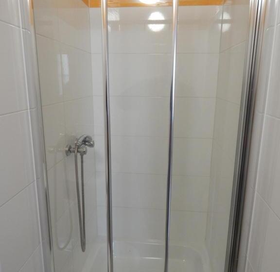 Hostel Wólka Kosowska Z Prywatnymi łazienkami