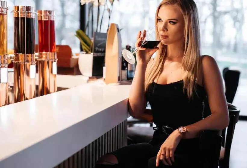 Hotelli Artisan Park