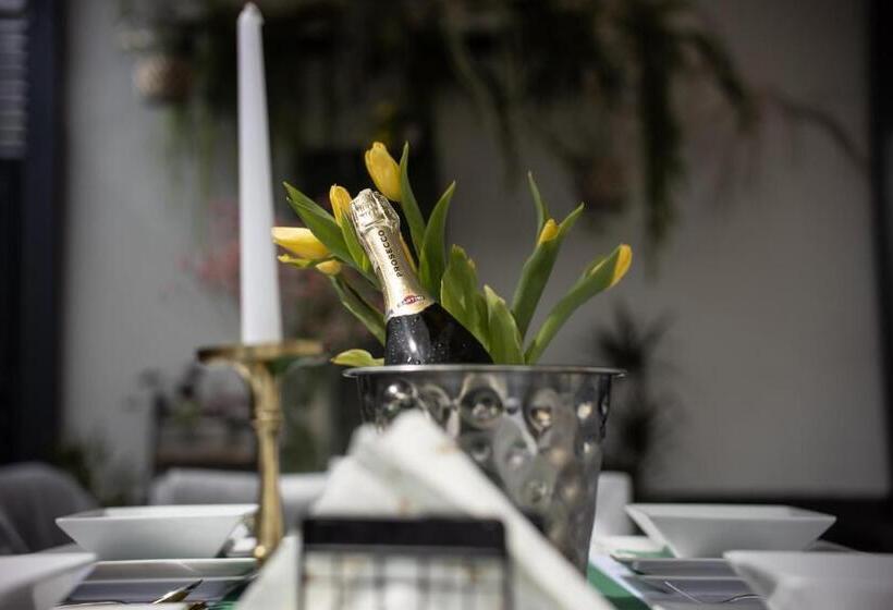 בית מלון כפרי Chrobrego9