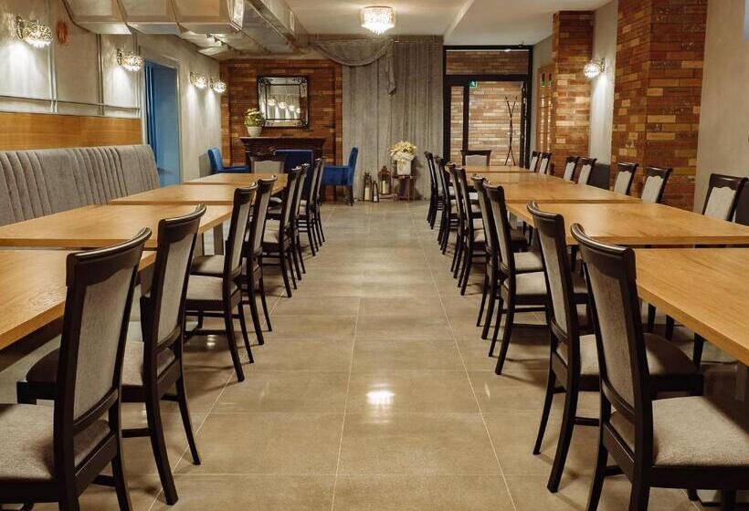 בית מלון כפרי Chrobrego9