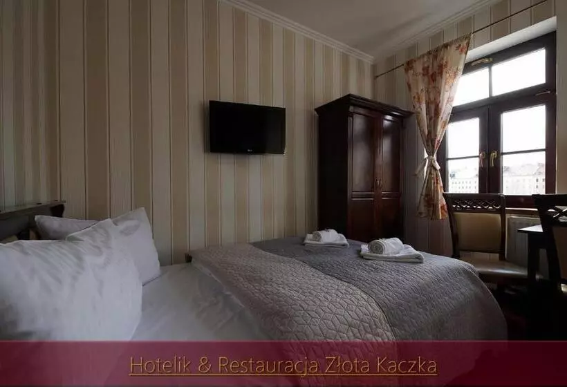 Hotelli Ik & Restauracja Złota Kaczka