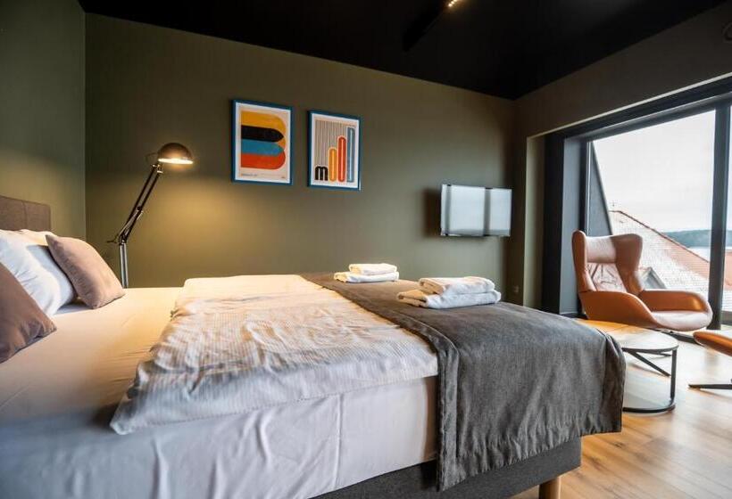 Otton Charzykowy Bed&restaurant