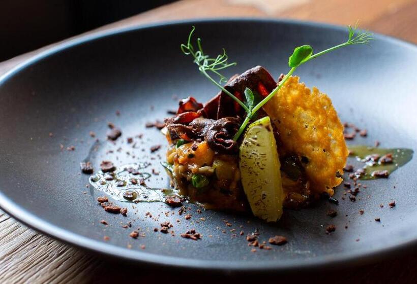 Otton Charzykowy Bed&restaurant