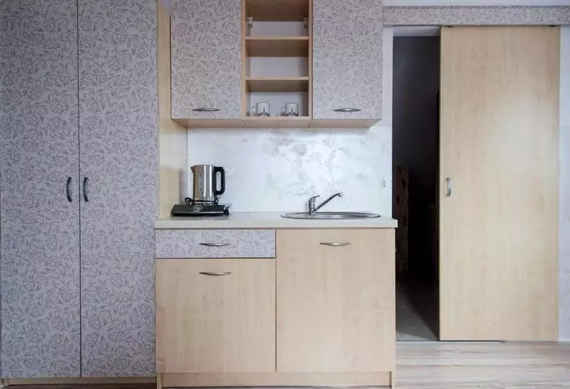 ペンション Apartamenty Królewska Kwatera