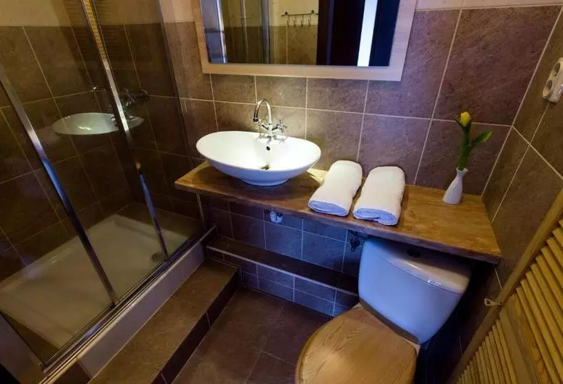 ペンション Apartamenty Królewska Kwatera