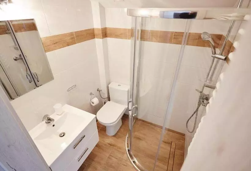 ペンション Apartamenty Królewska Kwatera