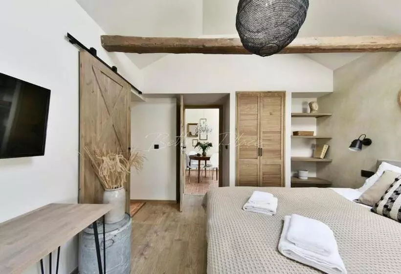 Majatalo Betty's Place