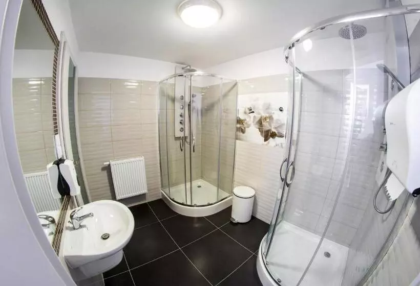 Lomakeskus Dobre Z Lasu