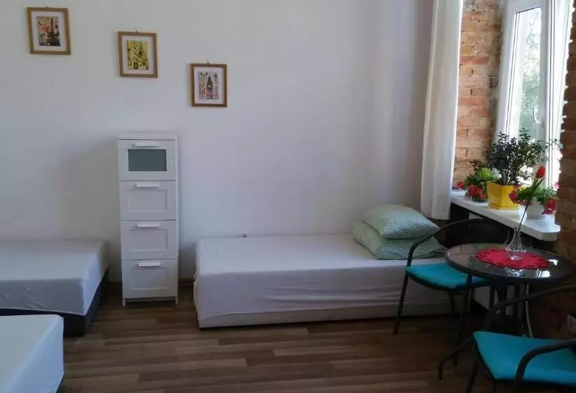 Retkeilymaja Stacja Centrum