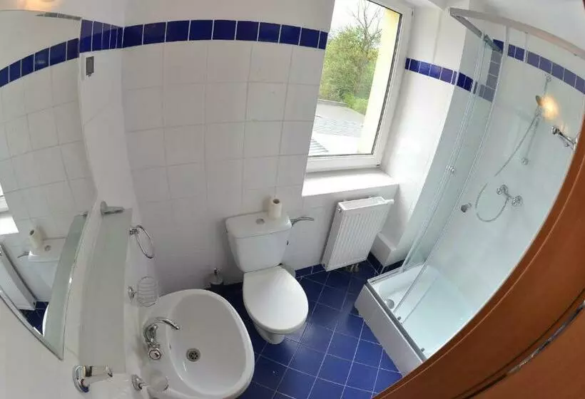 ユースホステル Villa Sulejówek