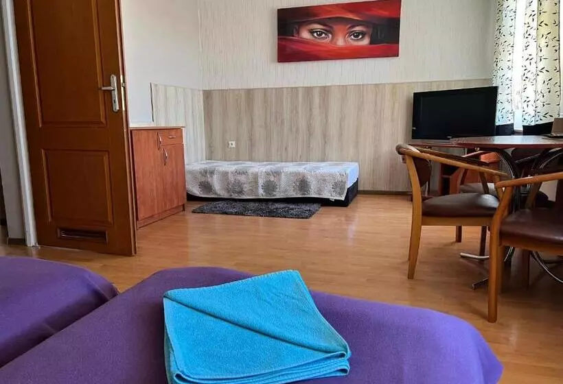 Retkeilymaja Zajazd Grodzki