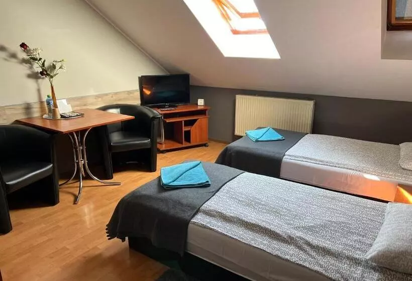 Retkeilymaja Zajazd Grodzki