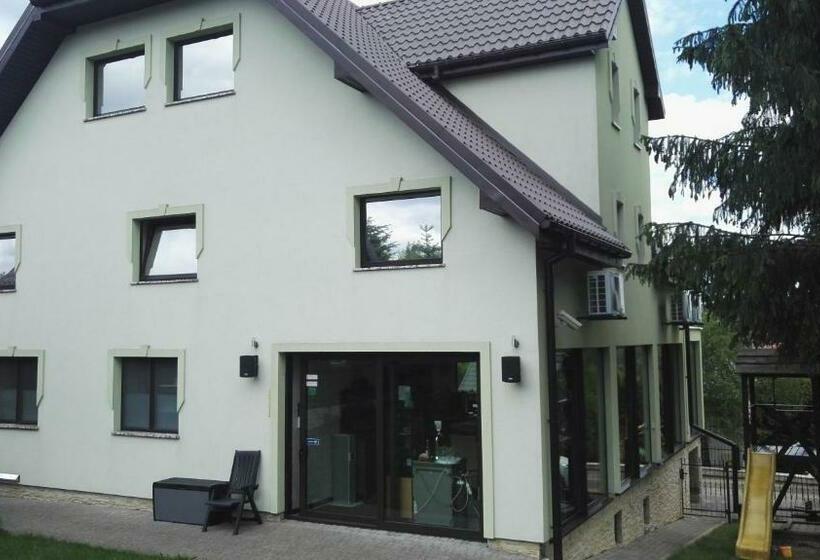 ベッドアンドブレックファースト Pensjonat Alkmena