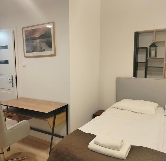 تختخواب و صبحانه Pokoje U Filipa