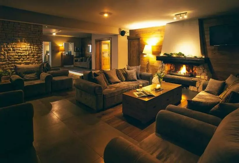 Aamiaismajoitus (B&B) Skalny