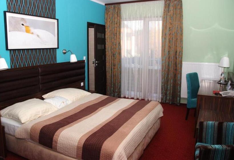 مبيت وإفطار Tenis Club