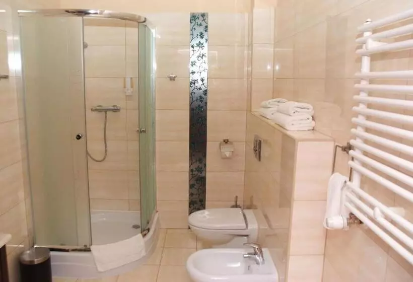 ベッドアンドブレックファースト Tenis Club