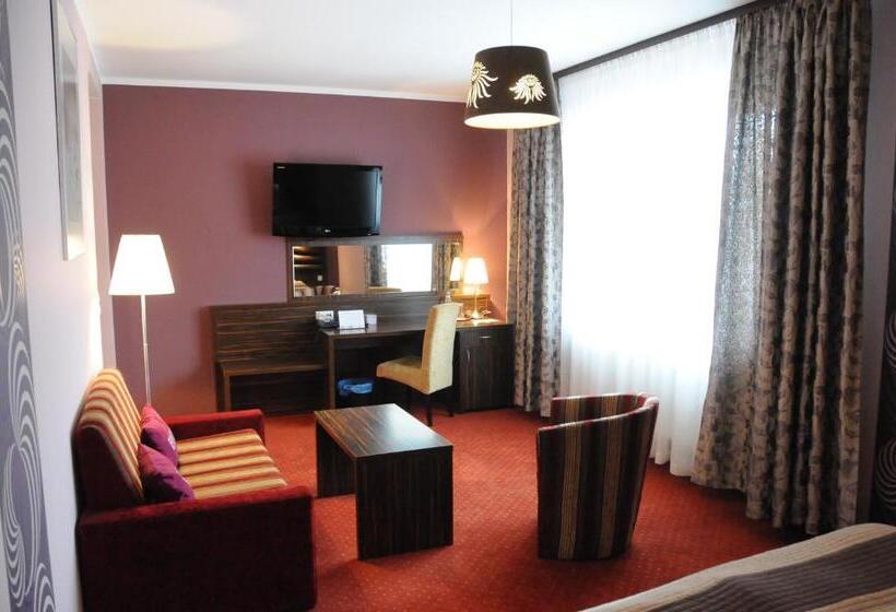 مبيت وإفطار Tenis Club