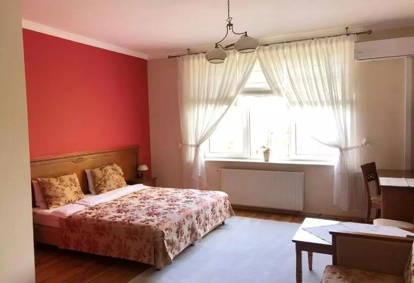 ベッドアンドブレックファースト Willa Halina