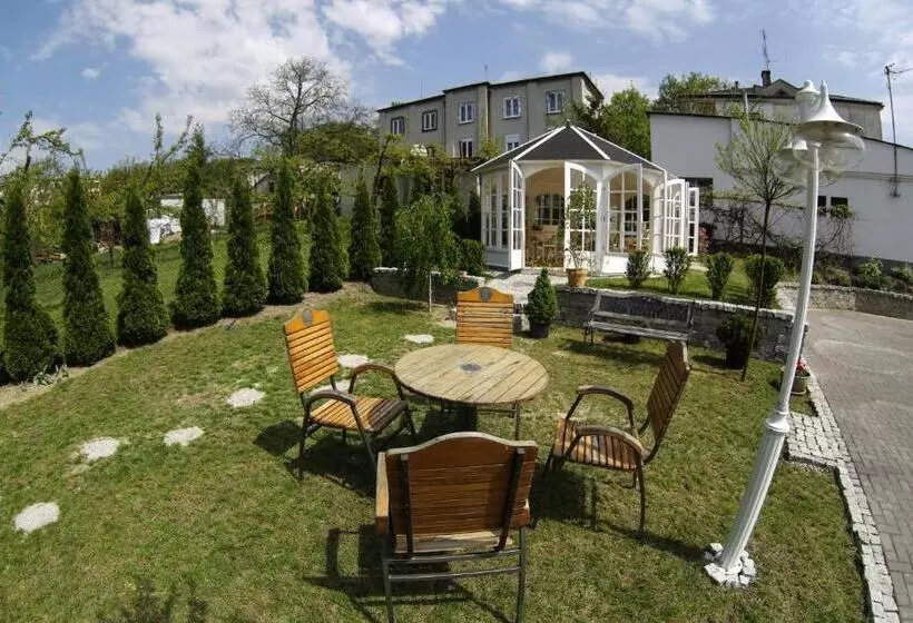 ベッドアンドブレックファースト Willa Halina